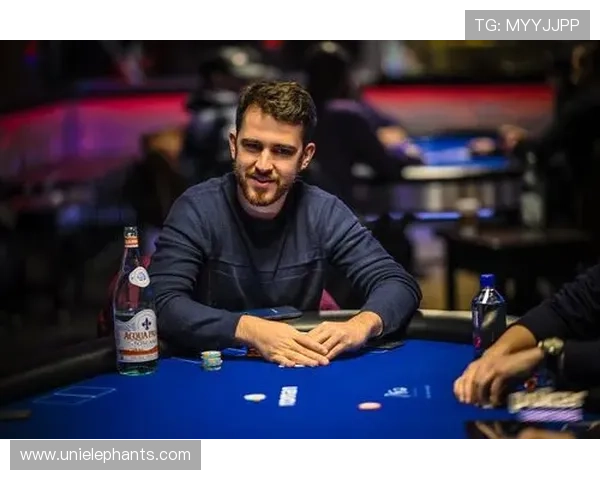 从入门到进阶的德州扑克策略思维与实战技巧全解析心理博弈资金管理